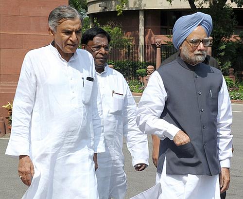 Manmohan Singh with bansal after railway budget: The PM has a unique ability to turn Nelson`s eye to evidence about involvement of his colleagues in shady deals.